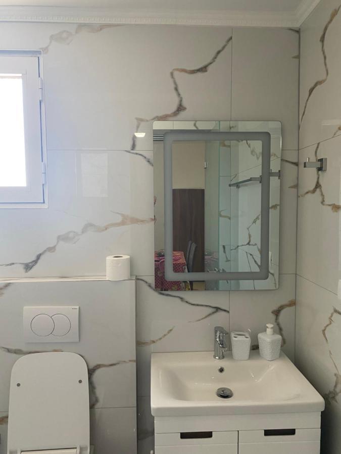 Vila Avni Likometi Ksamil Bagian luar foto