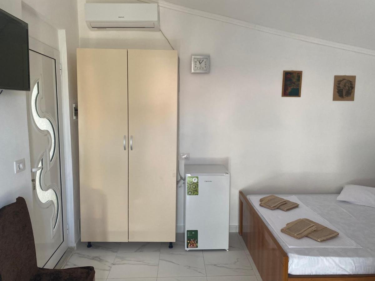 Vila Avni Likometi Ksamil Bagian luar foto
