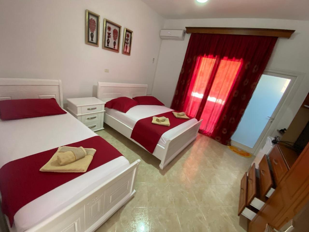 Vila Avni Likometi Ksamil Ruang foto