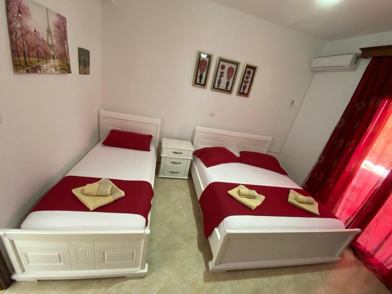 Vila Avni Likometi Ksamil Ruang foto